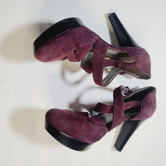 Marc Fisher Suzy Purple Strappy Mary Jane Pump High Heel 6 1/2 - Picture 2 of 16